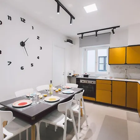New With Patio Сиракузы