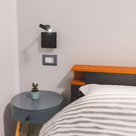New With Patio Apartment Syrakus