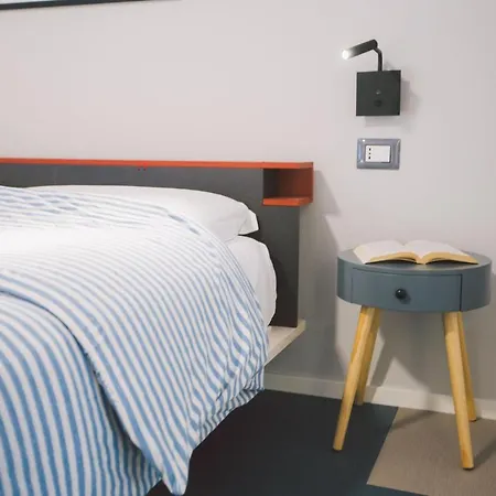Apartment New With Patio Syrakus